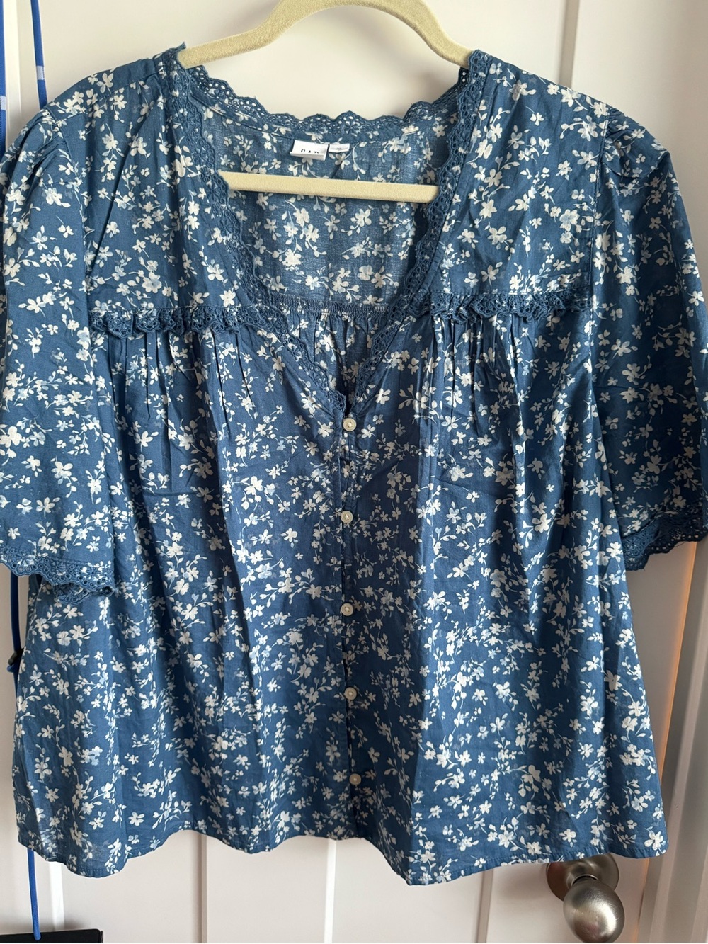 GAP Blue Floral Button-Front Peasant Blouse